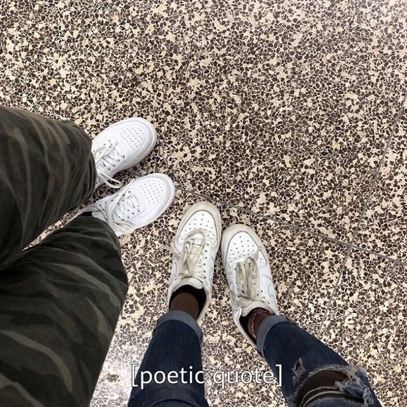 Meet your Posher, Christy - Picture 1 of 1